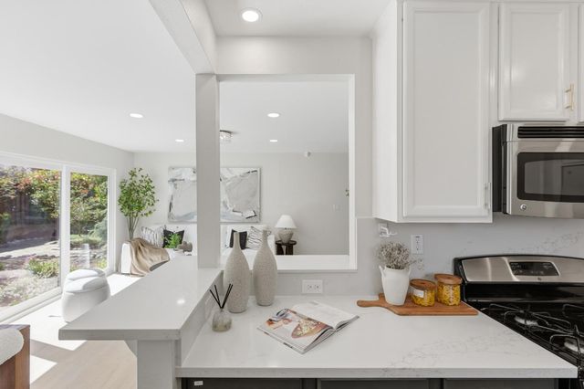 2242 Cabrillo Avenue, Santa Clara, CA 95050