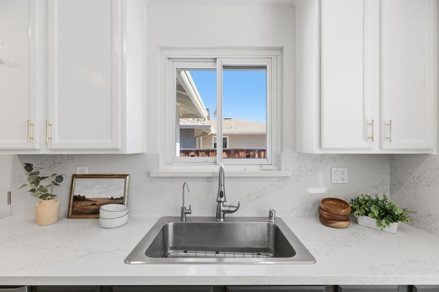 2242 Cabrillo Avenue, Santa Clara, CA 95050