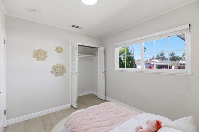 2242 Cabrillo Avenue, Santa Clara, CA 95050