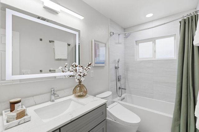 2242 Cabrillo Avenue, Santa Clara, CA 95050