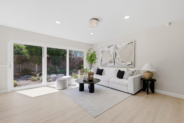 2242 Cabrillo Avenue, Santa Clara, CA 95050