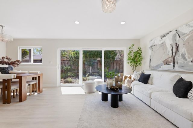 2242 Cabrillo Avenue, Santa Clara, CA 95050