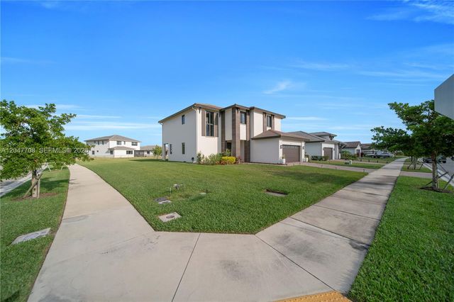 5206 Karlia Dr, Ave Maria, FL 34142
