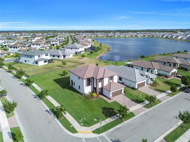 5206 Karlia Dr, Ave Maria, FL 34142