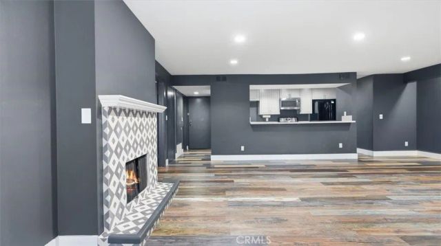 1940 N Highland 17, Los Angeles, CA 90068