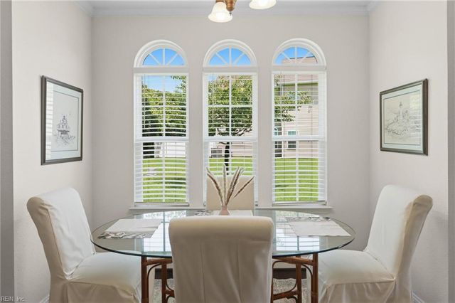 7535 Villa CT, Gloucester Point, VA 23062