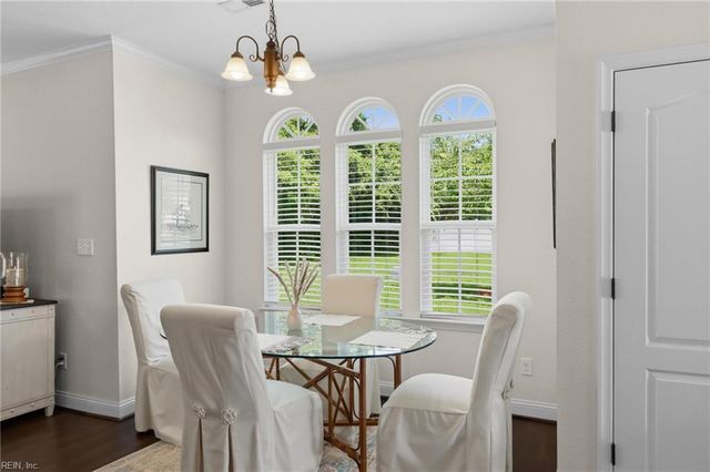 7535 Villa CT, Gloucester Point, VA 23062