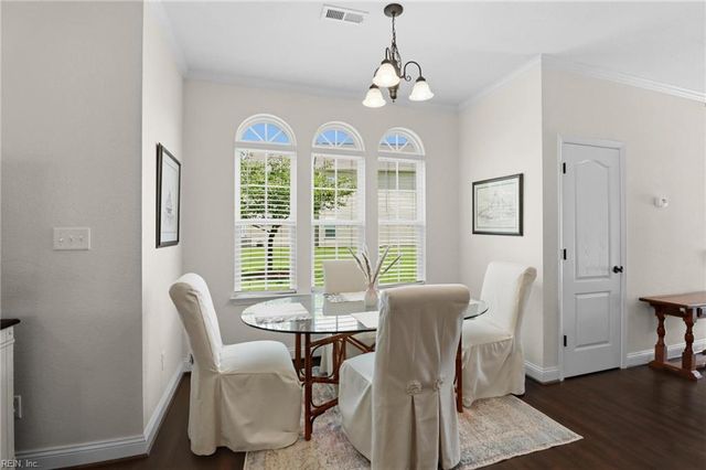 7535 Villa CT, Gloucester Point, VA 23062