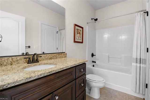 7535 Villa CT, Gloucester Point, VA 23062