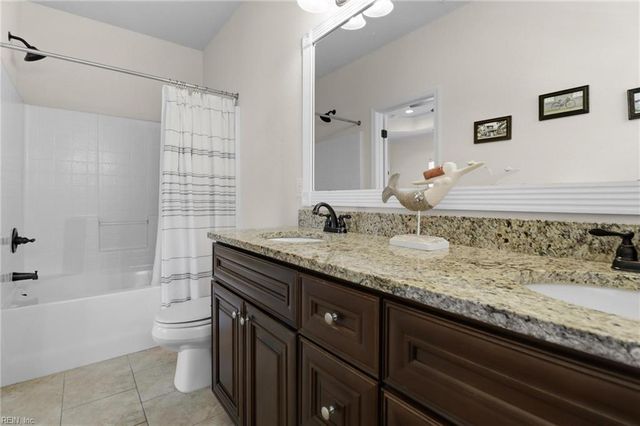 7535 Villa CT, Gloucester Point, VA 23062