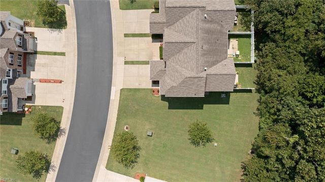 7535 Villa CT, Gloucester Point, VA 23062