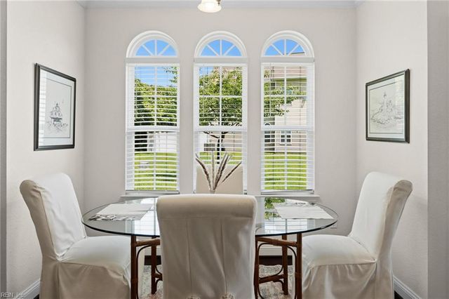 7535 Villa CT, Gloucester Point, VA 23062