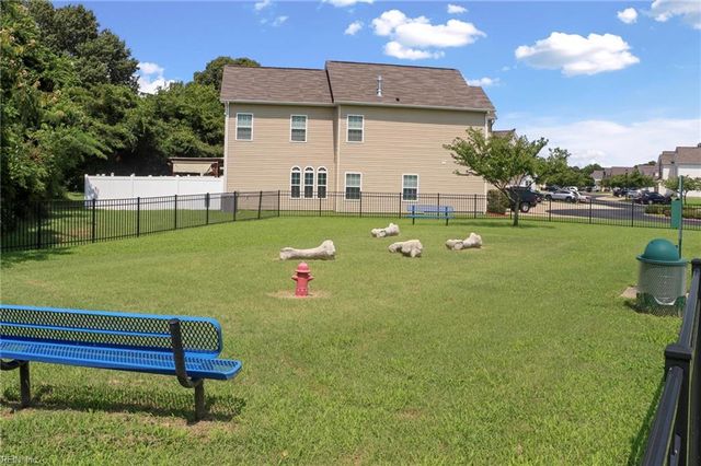 7535 Villa CT, Gloucester Point, VA 23062