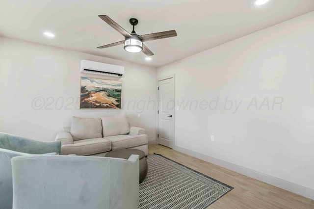 153 S Shore Drive, Amarillo, TX 79118