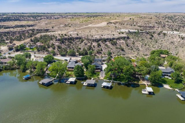 153 S Shore Drive, Amarillo, TX 79118