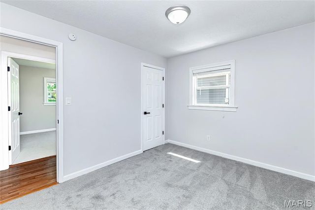 135 Holdinghausen Drive, Crystal City, MO 63019