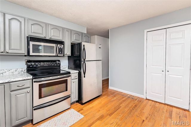 135 Holdinghausen Drive, Crystal City, MO 63019