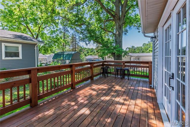 135 Holdinghausen Drive, Crystal City, MO 63019