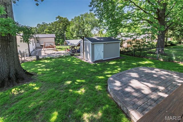 135 Holdinghausen Drive, Crystal City, MO 63019