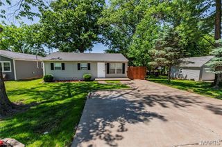 135 Holdinghausen Drive, Crystal City, MO 63019