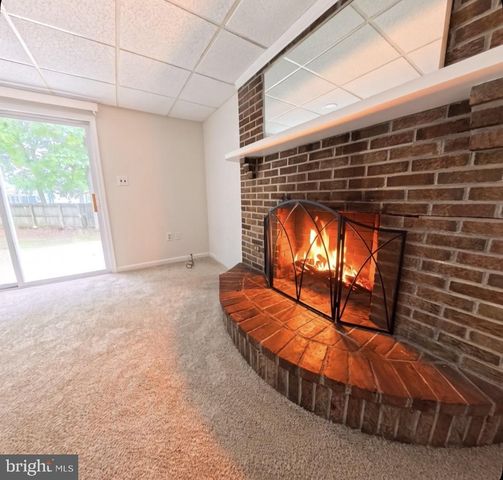 20 MOONCOIN CIR, Waldorf, MD 20602