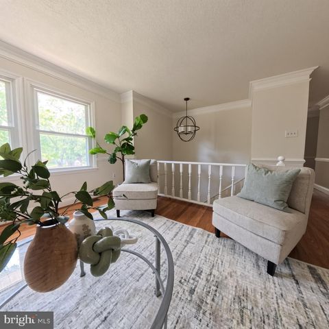 20 MOONCOIN CIR, Waldorf, MD 20602