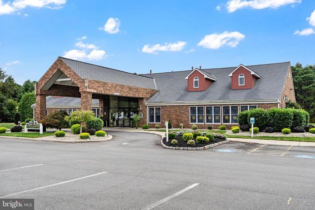 114 BRIARWOOD CT, Whiting, NJ 08759