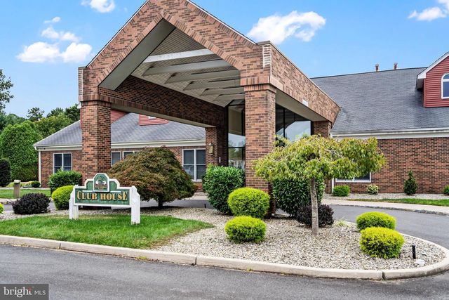 114 BRIARWOOD CT, Whiting, NJ 08759
