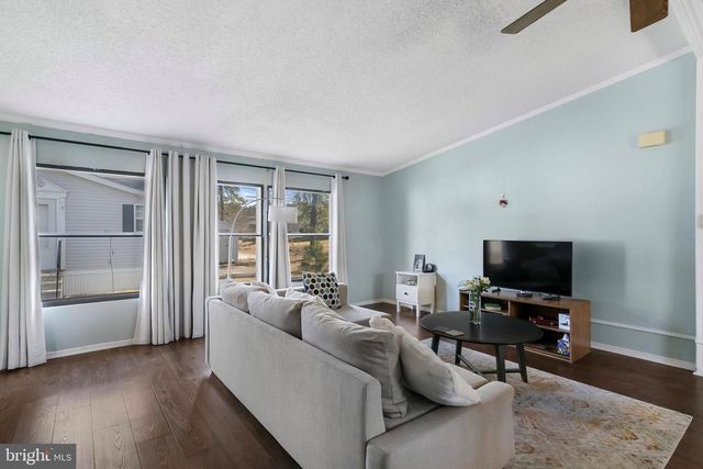 114 BRIARWOOD CT, Whiting, NJ 08759