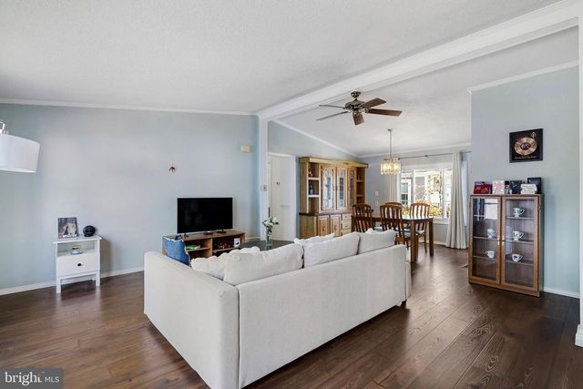114 BRIARWOOD CT, Whiting, NJ 08759