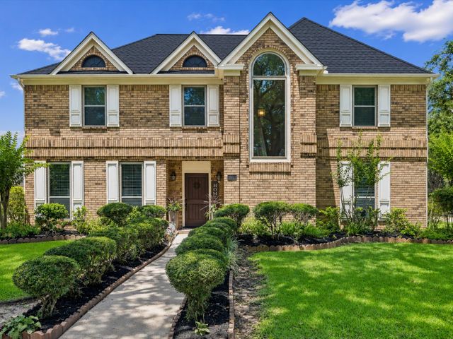 906 Venice Street, Sugar Land, TX 77478