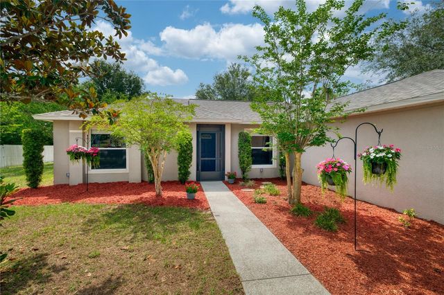 11736 CHAPELLE COURT, Clermont, FL 34711