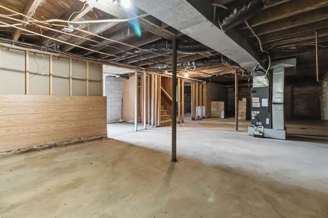 1015 Kentucky 70, Eubank, KY 42567