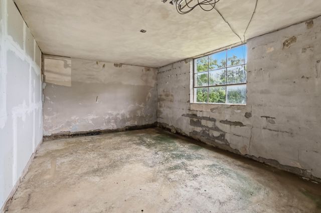 1015 Kentucky 70, Eubank, KY 42567