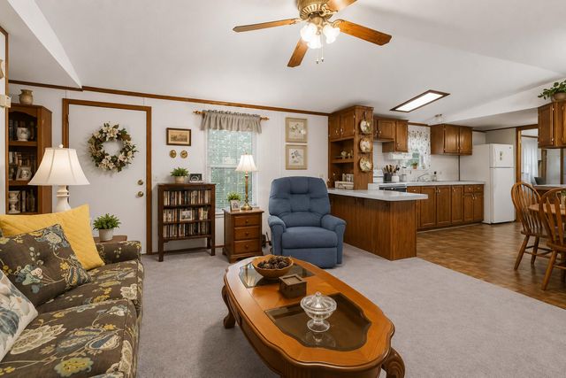 1015 Kentucky 70, Eubank, KY 42567