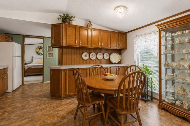 1015 Kentucky 70, Eubank, KY 42567