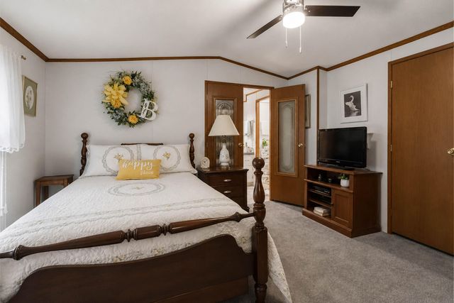 1015 Kentucky 70, Eubank, KY 42567