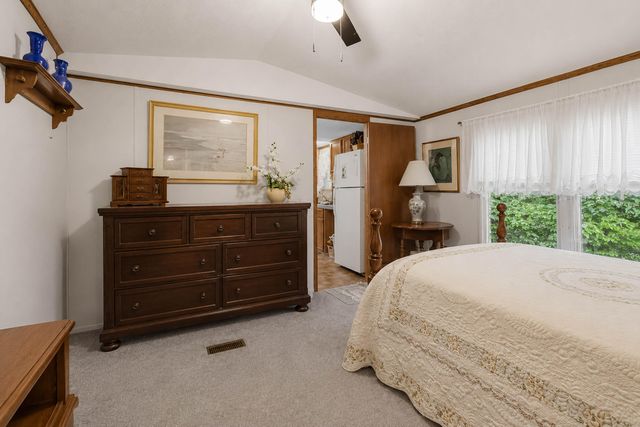 1015 Kentucky 70, Eubank, KY 42567