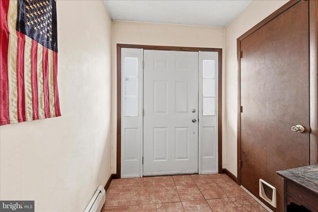 58 ZARTMAN LN, Lebanon, PA 17046
