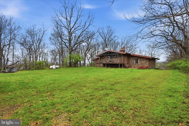 58 ZARTMAN LN, Lebanon, PA 17046