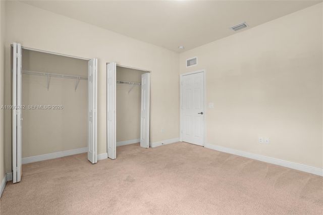 10021 NW 87th Ter, Doral, FL 33178