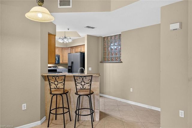 12505 McGregor BLVD 106B, Fort Myers, FL 33919