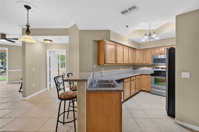 12505 McGregor BLVD 106B, Fort Myers, FL 33919