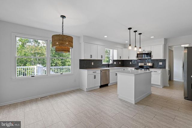125 DELREM DR, Newark, DE 19711