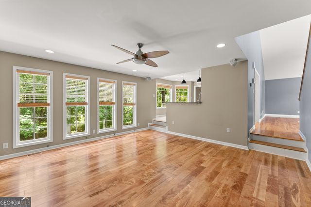 272 Indian Cove Drive, Dawsonville, GA 30534