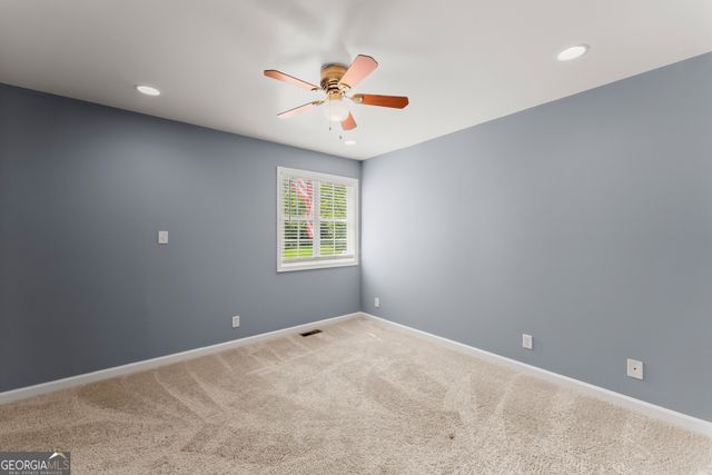 272 Indian Cove Drive, Dawsonville, GA 30534