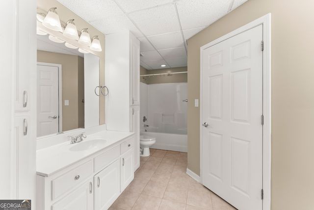 272 Indian Cove Drive, Dawsonville, GA 30534