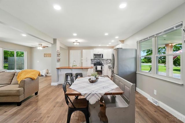 1694 Drake Road, Turtle Creek Twp, OH 45036