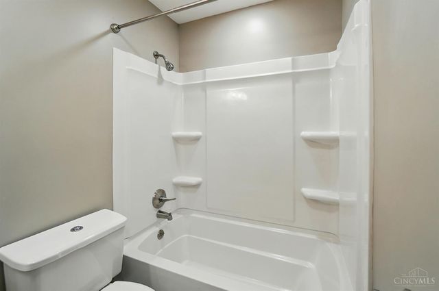 1694 Drake Road, Turtle Creek Twp, OH 45036