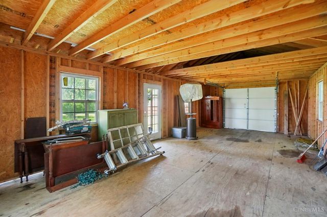 1694 Drake Road, Turtle Creek Twp, OH 45036